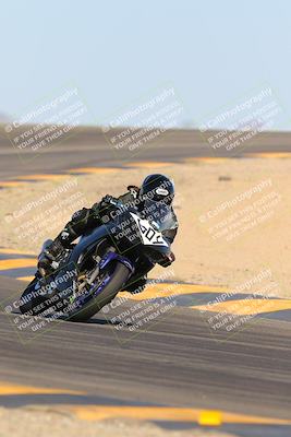 media/Oct-07-2023-CVMA (Sat) [[f84d08e330]]/Race 13 500 Supersport-350 Supersport/